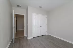 122 Vitoria Rd, Davenport, FL 33837 - Photo 9