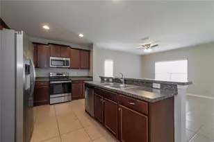 122 Vitoria Rd, Davenport, FL 33837 - Photo 5