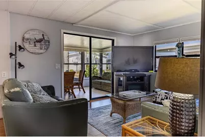 2100 Kings Highway Crescent #693, Port Charlotte, FL 33980 - Photo 17