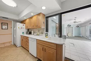 76 Windsor Dr, Englewood, FL 34223 - Photo 11