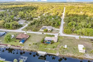 2426 Como St, Port Charlotte, FL 33948 - Photo 7