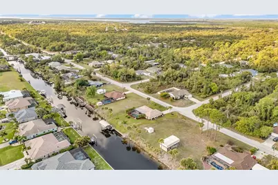 2426 Como Street, Port Charlotte, FL 33948 - Photo 71