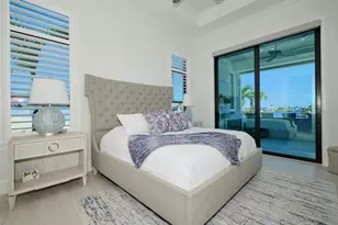 2203 SW 52nd St, Cape Coral, FL 33914 - Photo 13