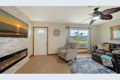 18753 Macgill Avenue, Port Charlotte, FL 33948 - Photo 11