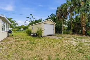 21921 Beverly Ave, Port Charlotte, FL 33952 - Photo 25