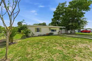 21921 Beverly Ave, Port Charlotte, FL 33952 - Photo 3