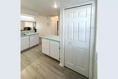 504 Rose Apple Circle, Port Charlotte, FL 33954 - Photo 11