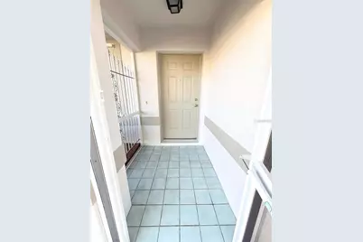 504 Rose Apple Circle, Port Charlotte, FL 33954 - Photo 3