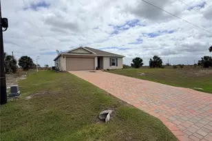 513 Ella Jean Pi Banyan Village, Labelle, FL 33935 - Photo 5