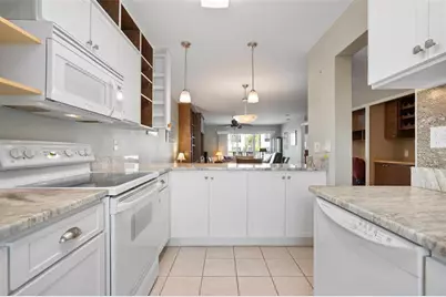 150 Harborside Avenue #303, Punta Gorda, FL 33950 - Photo 5