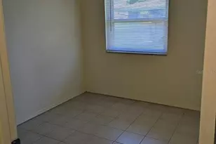 5752 Espanola Ave, North Port, FL 34287 - Photo 17