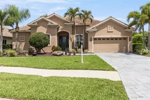 1872 Coconut Palm Cir, North Port, FL 34288 - Photo 1