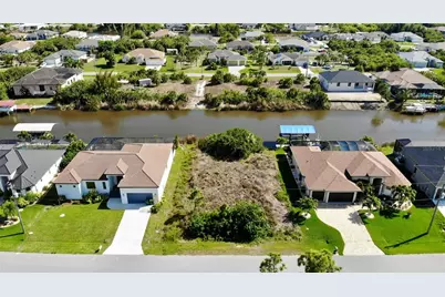 15376 Hennipen Circle, Port Charlotte, FL 33981 - Photo 3