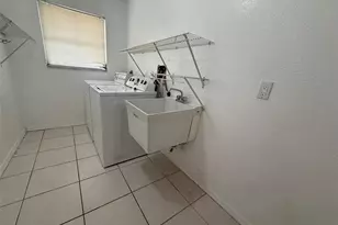 1001 S Wapello St, North Port, FL 34286 - Photo 5