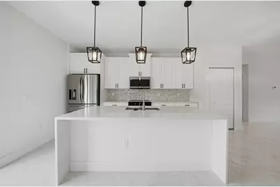 11370 Gulfstream Boulevard, Port Charlotte, FL 33981 - Photo 15