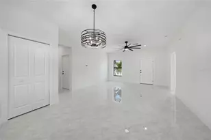 11370 Gulfstream Blvd, Port Charlotte, FL 33981 - Photo 7