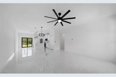 11370 Gulfstream Boulevard, Port Charlotte, FL 33981 - Photo 5