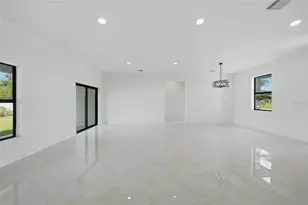 11058 Gulfstream Blvd, Englewood, FL 34224 - Photo 15