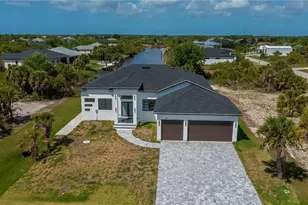 10165 & 10157 Kingsville Dr, Port Charlotte, FL 33981 - Photo 1