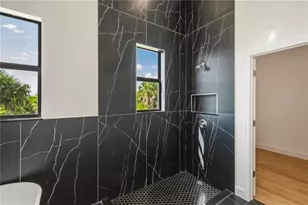 10165 & 10157 Kingsville Dr, Port Charlotte, FL 33981 - Photo 45