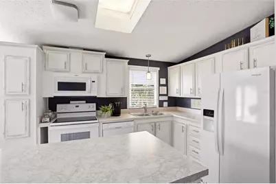 701 Aqui Esta Drive #52, Punta Gorda, FL 33950 - Photo 9