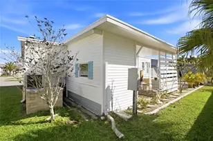 701 Aqui Esta Dr, Punta Gorda, FL 33950 - Photo 27