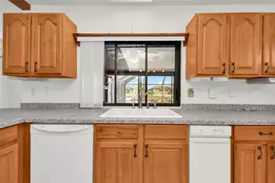 238 Fry Terrace SE, Port Charlotte, FL 33952 - Photo 17