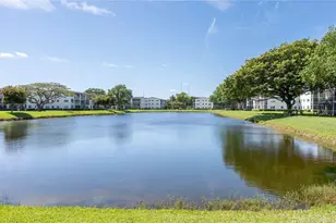 592 Fanshaw O, Boca Raton, FL 33434 - Photo 3