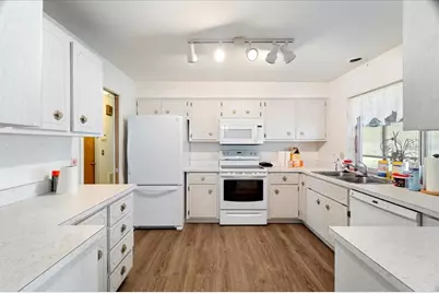 4241 Riverview Road, Fort Myers, FL 33905 - Photo 13