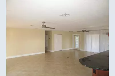 4429 Crews Court, Port Charlotte, FL 33952 - Photo 9