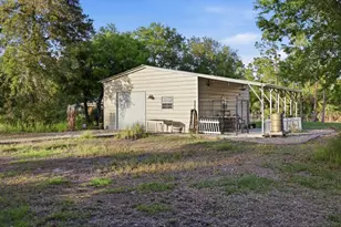 2105 Bennett Ln, North Port, FL 34288 - Photo 55