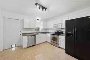 4729 Westwood Dr, Punta Gorda, FL 33982 - Photo 5