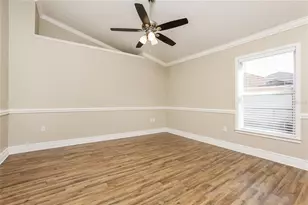 361 Corsica Ct, Kissimmee, FL 34758 - Photo 9