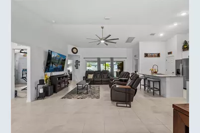 18060 Sullivan Avenue, Port Charlotte, FL 33954 - Photo 7