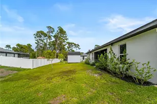 18060 Sullivan Ave, Port Charlotte, FL 33954 - Photo 15