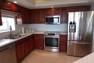 101 N Marion Ct, Punta Gorda, FL 33950 - Photo 11