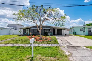 671 Sharon Cir, Port Charlotte, FL 33952 - Photo 7