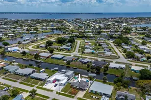 671 Sharon Cir, Port Charlotte, FL 33952 - Photo 57