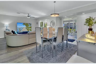 4263 Island Circle #D, Fort Myers, FL 33919 - Photo 7