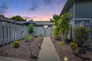 4263 Island Cir, Fort Myers, FL 33919 - Photo 3