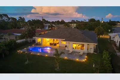 430 Spring Lake Boulevard NW, Port Charlotte, FL 33952 - Photo 9