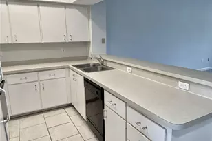 1335 Saxony Cir, Punta Gorda, FL 33983 - Photo 9