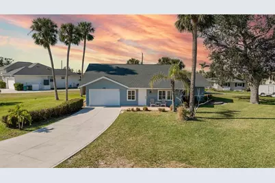 2901 Palm Drive, Punta Gorda, FL 33950 - Photo 1