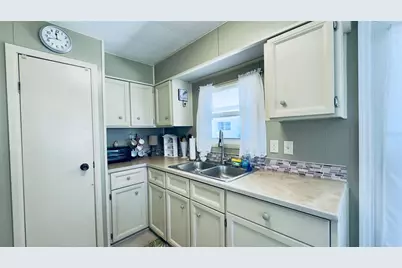 553 Fleetwood Street, North Port, FL 34287 - Photo 15