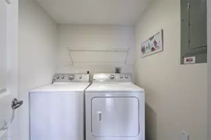 101 N Marion Ct, Punta Gorda, FL 33950 - Photo 25