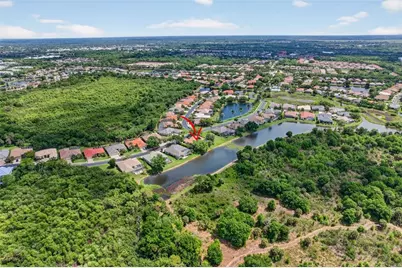 4940 Bridgehampton Boulevard, Sarasota, FL 34238 - Photo 15