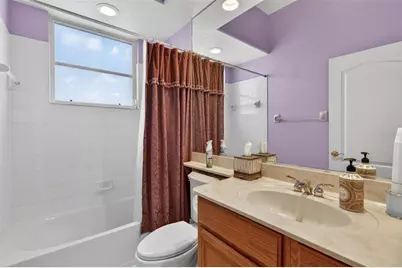 4940 Bridgehampton Boulevard, Sarasota, FL 34238 - Photo 37