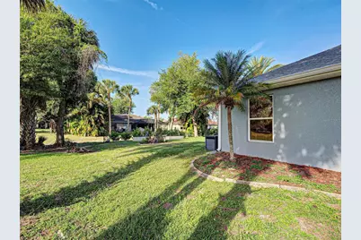 329 Bahia Blanca Drive, Punta Gorda, FL 33983 - Photo 5