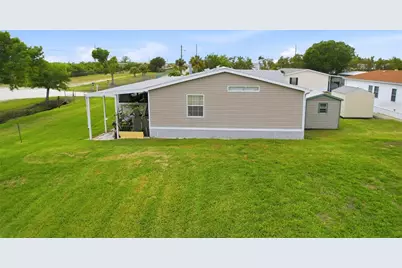 184 W Manatee Loop, Punta Gorda, FL 33950 - Photo 31