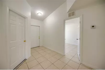 842/844 SW 39th Terrace, Cape Coral, FL 33914 - Photo 3